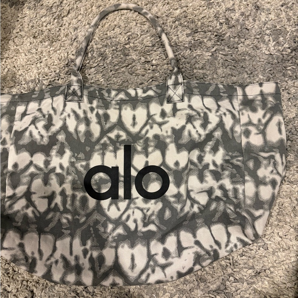 ALO Yoga Black and Gray Women's Tote Bag